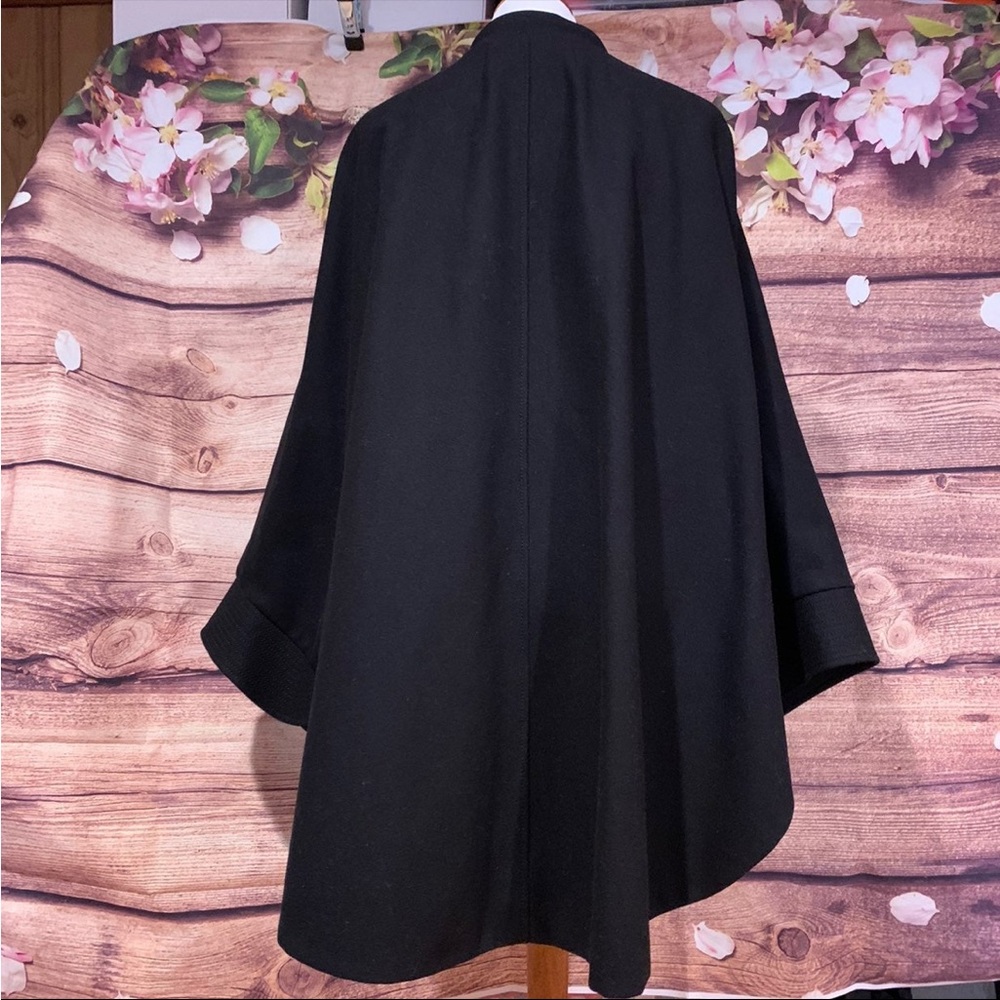 RARE!!! Diane Von Furstenberg Black Wool Draped Cape Coat - Picture 5 of 13